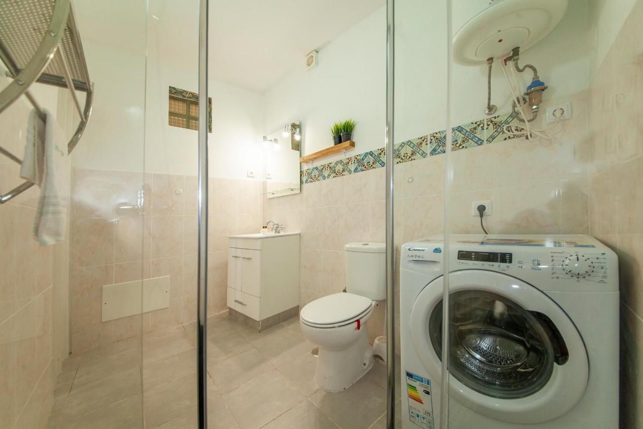A13 - Channel Street Central Apartment ラゴス エクステリア 写真